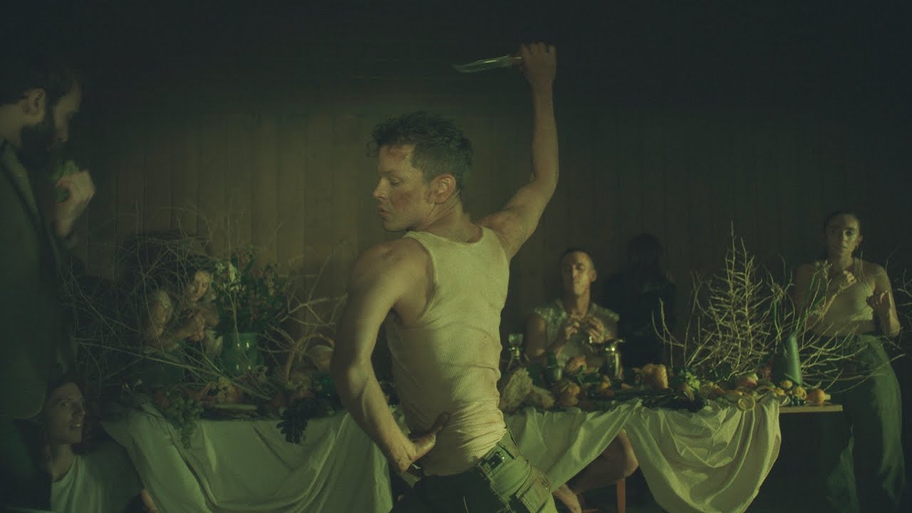 Perfume Genius - "Describe" (Official Music Video)