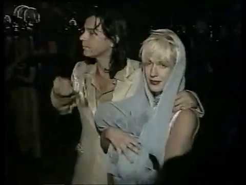 BBC News - Michael Hutchence Dies +  Last Appearance on TotP (Nov 1997)