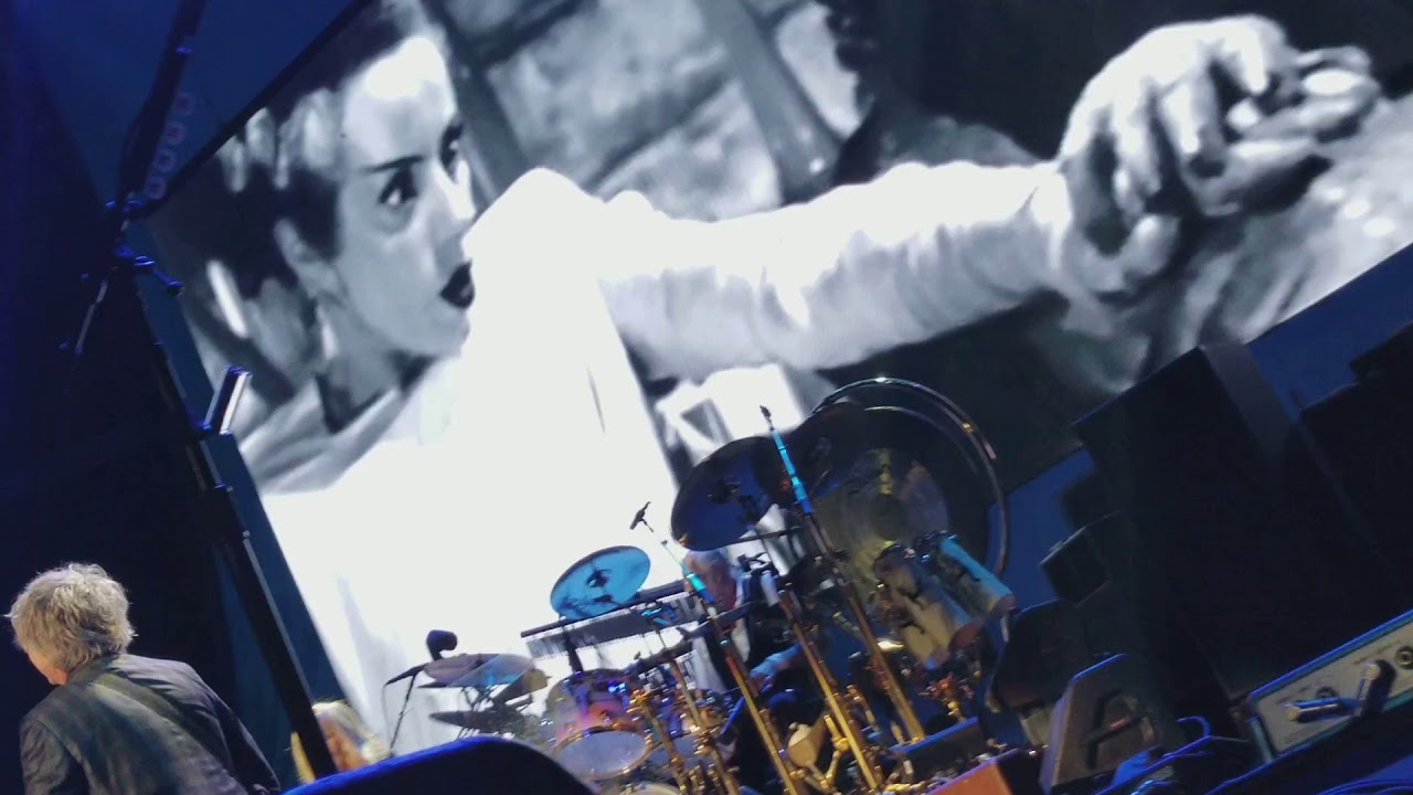 Fleetwood Mac - I Got You Cleveland 10-26-2018