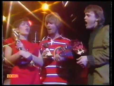Brown Sauce – I Wanna Be A Winner (Video, TOTP)