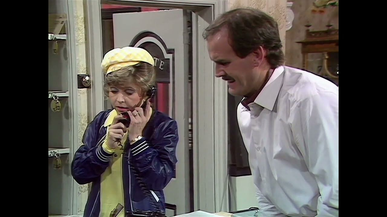 Fawlty Towers - The fake phone call